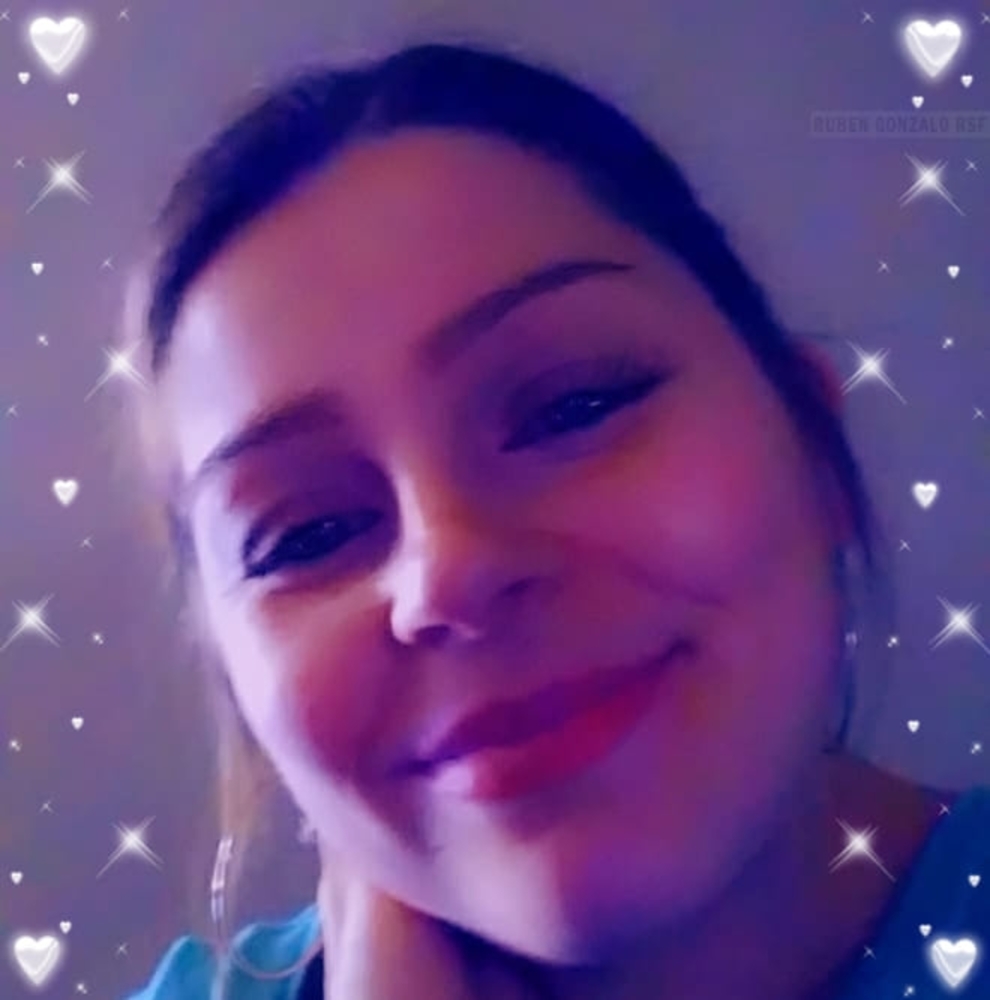 Meet your Posher, Lena